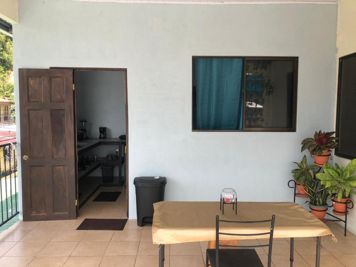 Los Suenos Iye 4 Quepos Exteriér fotografie